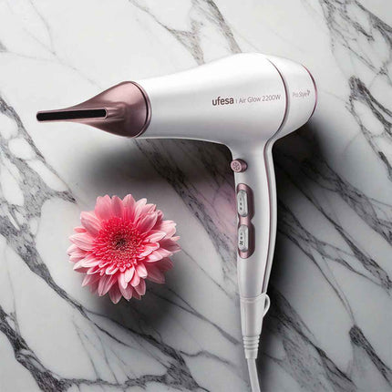 Hairdryer UFESA AIRGLOW White 2200 W